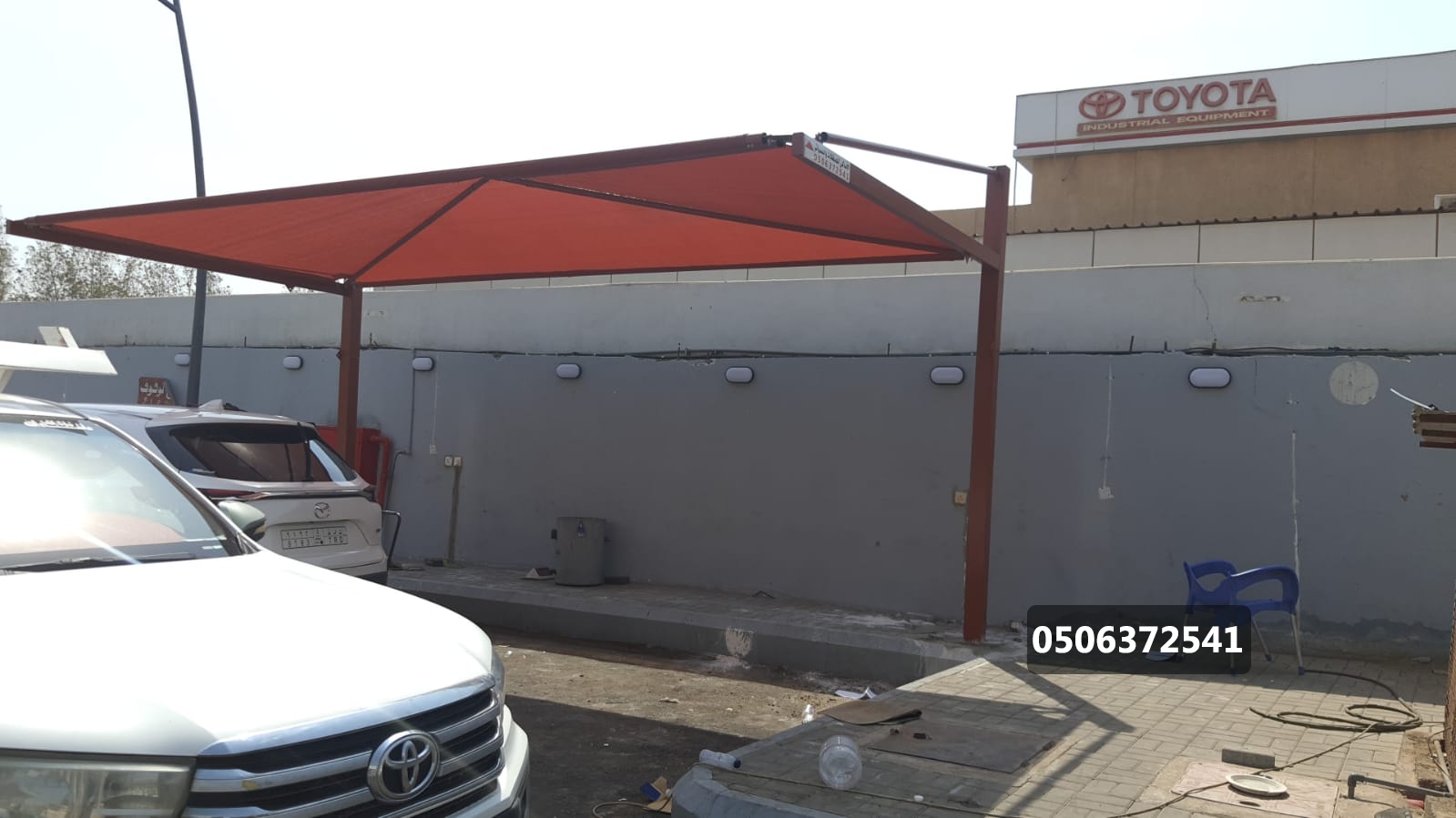 مظلات سيارات