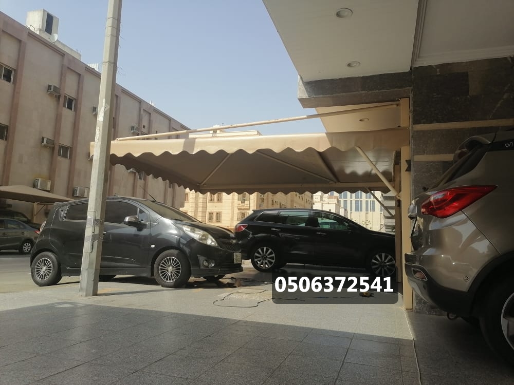 مظلات سيارات