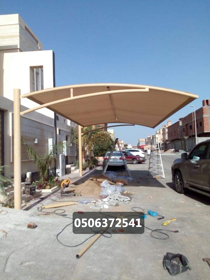 مظلات سيارات